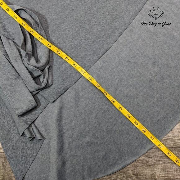 Romwe High Low Long Sleeve Blouse Size XS - Picture 3 of 4